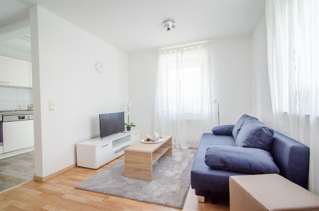 Bb-Apartment Μπέμπλινγκεν Εξωτερικό φωτογραφία